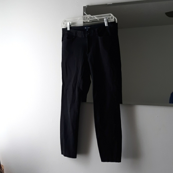 Gap Slim City Crops Pants - Picture 2 of 4